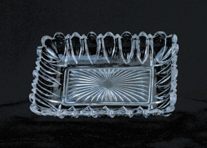 clear glass rectangular dish
