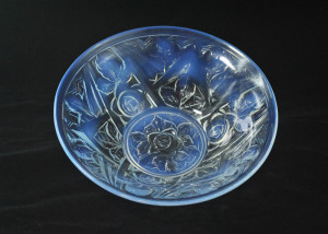 Large opalescent bowl